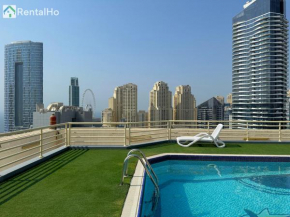 Brand New Studio w/ Balcony in center of Marina